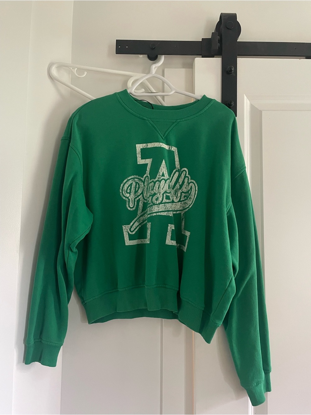 H&M Green Graphic Crewneck Sweatshirt